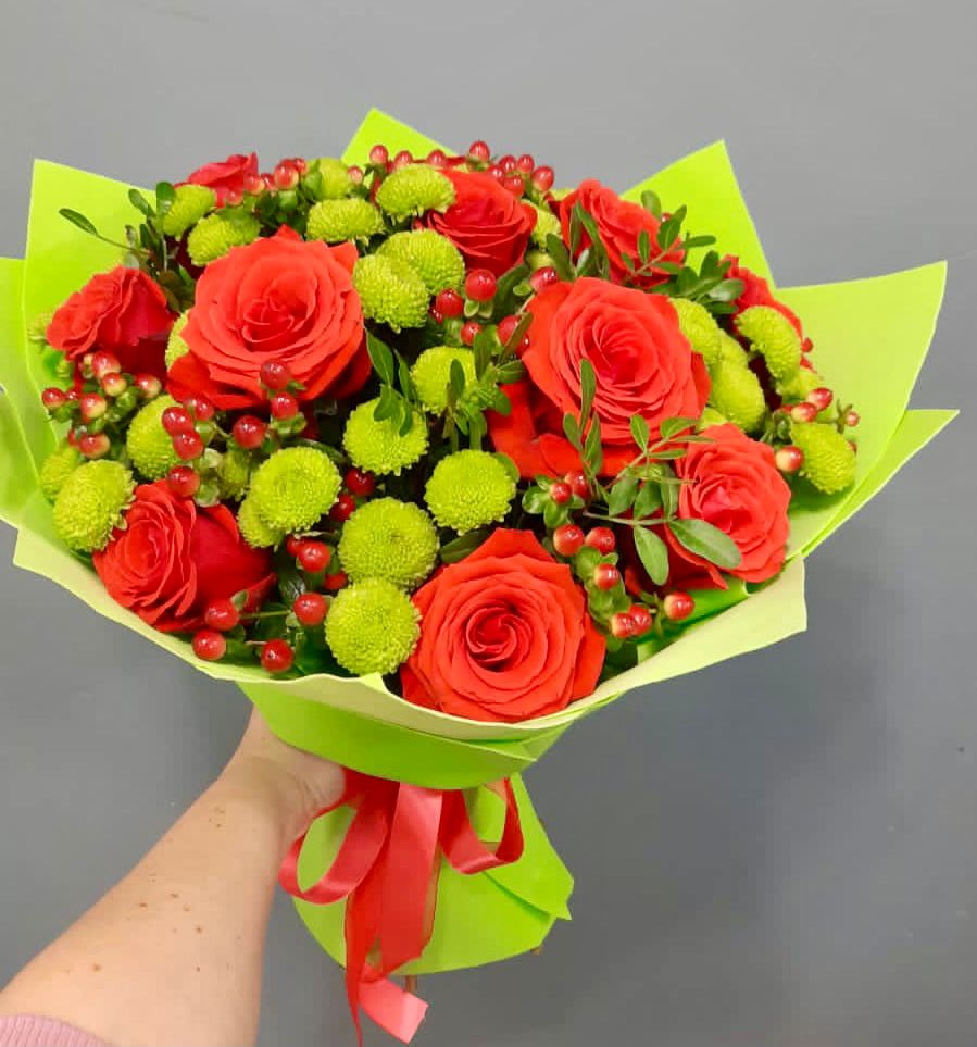 Букет цветов из: Хризантемы и Розы в Ивановской