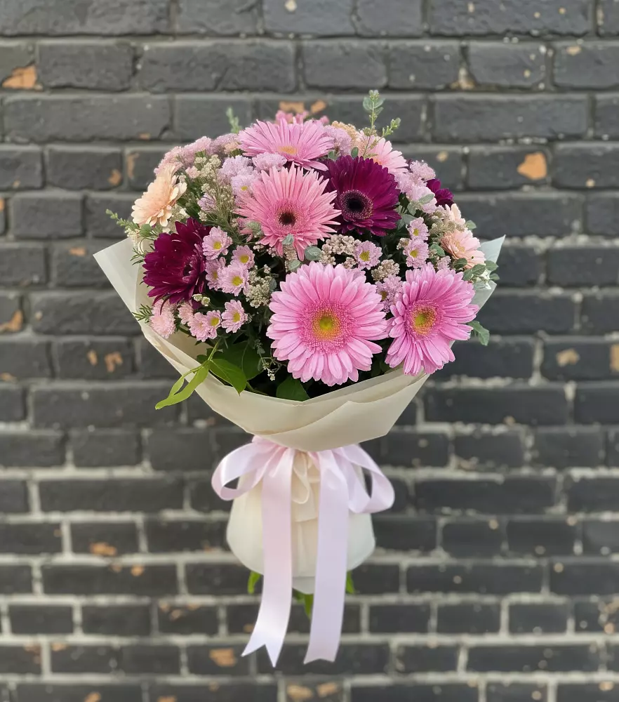 Букет цветов из: Герберы и Хризантемы в Ивановской