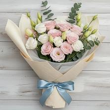 Букет цветов из:  Лизиантусы в Ивановской