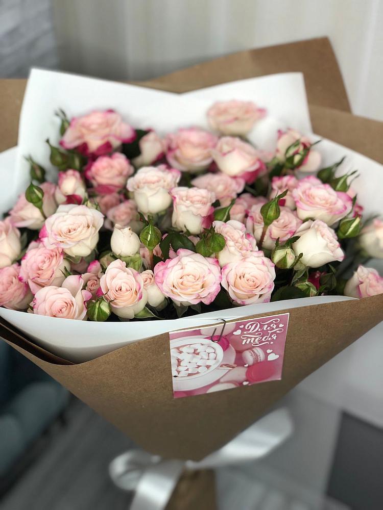 Букет цветов из: Розы в Ивановской