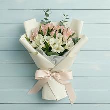 Букет цветов из:  Альстромерии #REPLACE_PRED# Ивановской