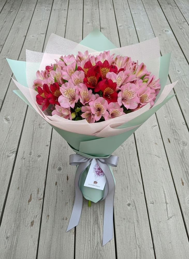 Букет цветов из: Альстромерии в Ивановской