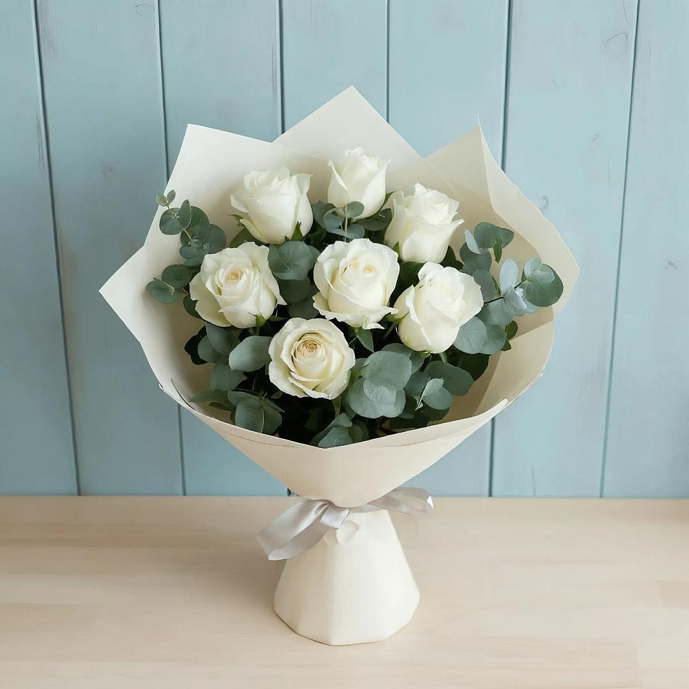 Букет Белые розы в Эвкалипте в Ивановской