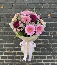 Букет цветов из:  Герберы и Хризантемы #REPLACE_PRED# Ивановской
