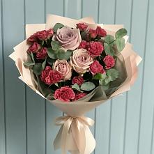 Букет цветов из:  Гвоздики и Розы в Ивановской