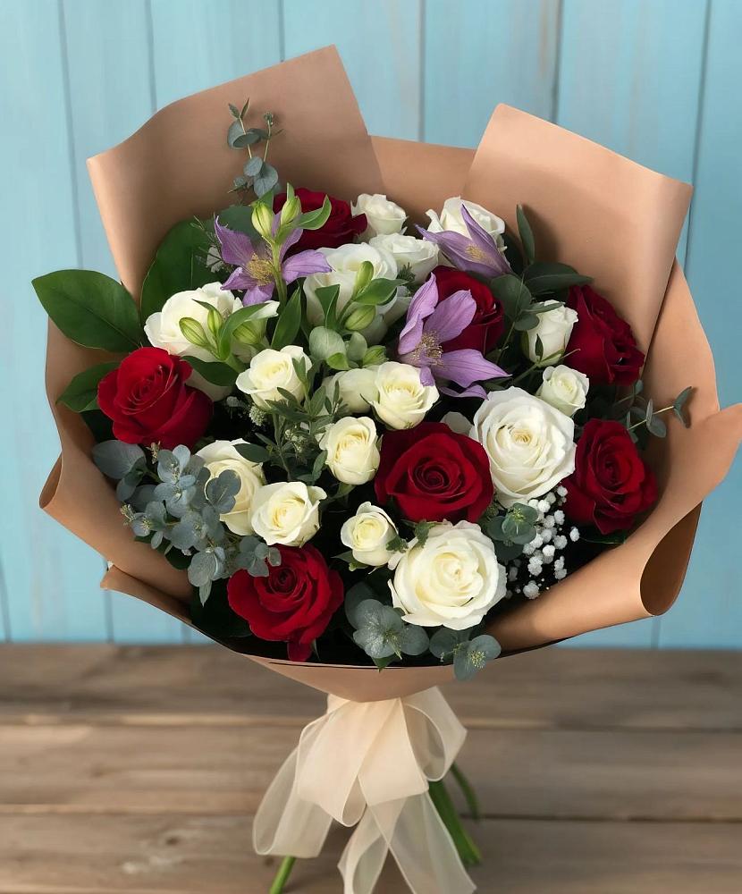 Букет цветов из: Розы и Альстромерии в Ивановской