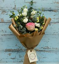 Букет цветов из:  Розы и Лизиантусы #REPLACE_PRED# Ивановской