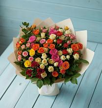 Букет Микс из разноцветных кустовых роз в Ивановской